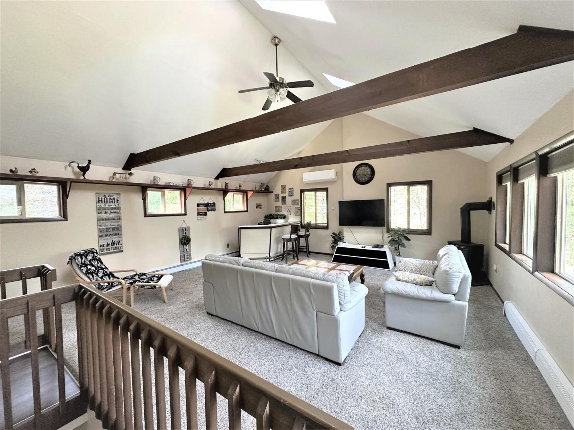 Wow!! Ultimate Pocono Retreat, Hot Tub, Game Room, Deck, Lakes, Skiing, Pools Long Pond Екстер'єр фото