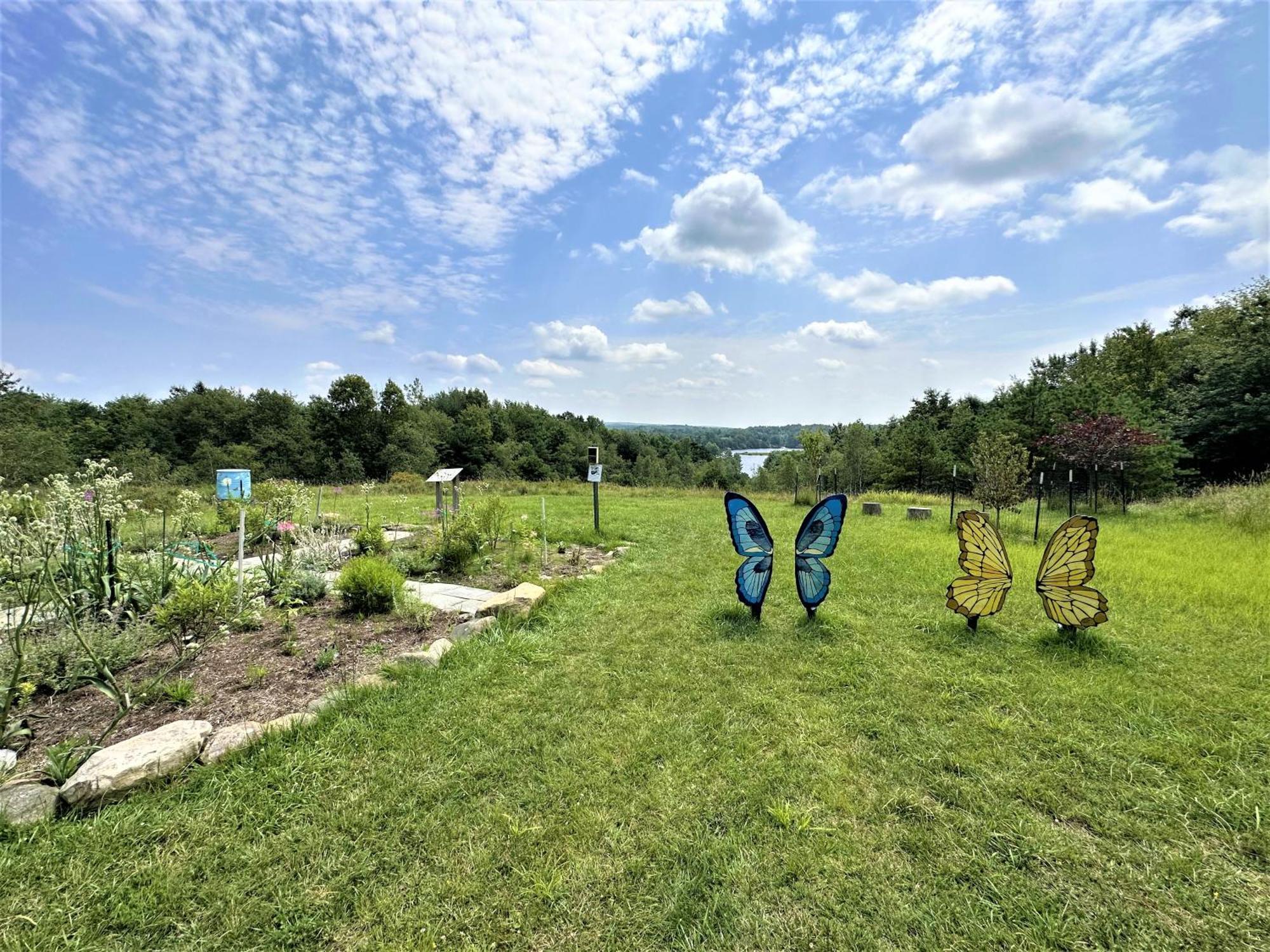 Wow!! Ultimate Pocono Retreat, Hot Tub, Game Room, Deck, Lakes, Skiing, Pools Long Pond Екстер'єр фото